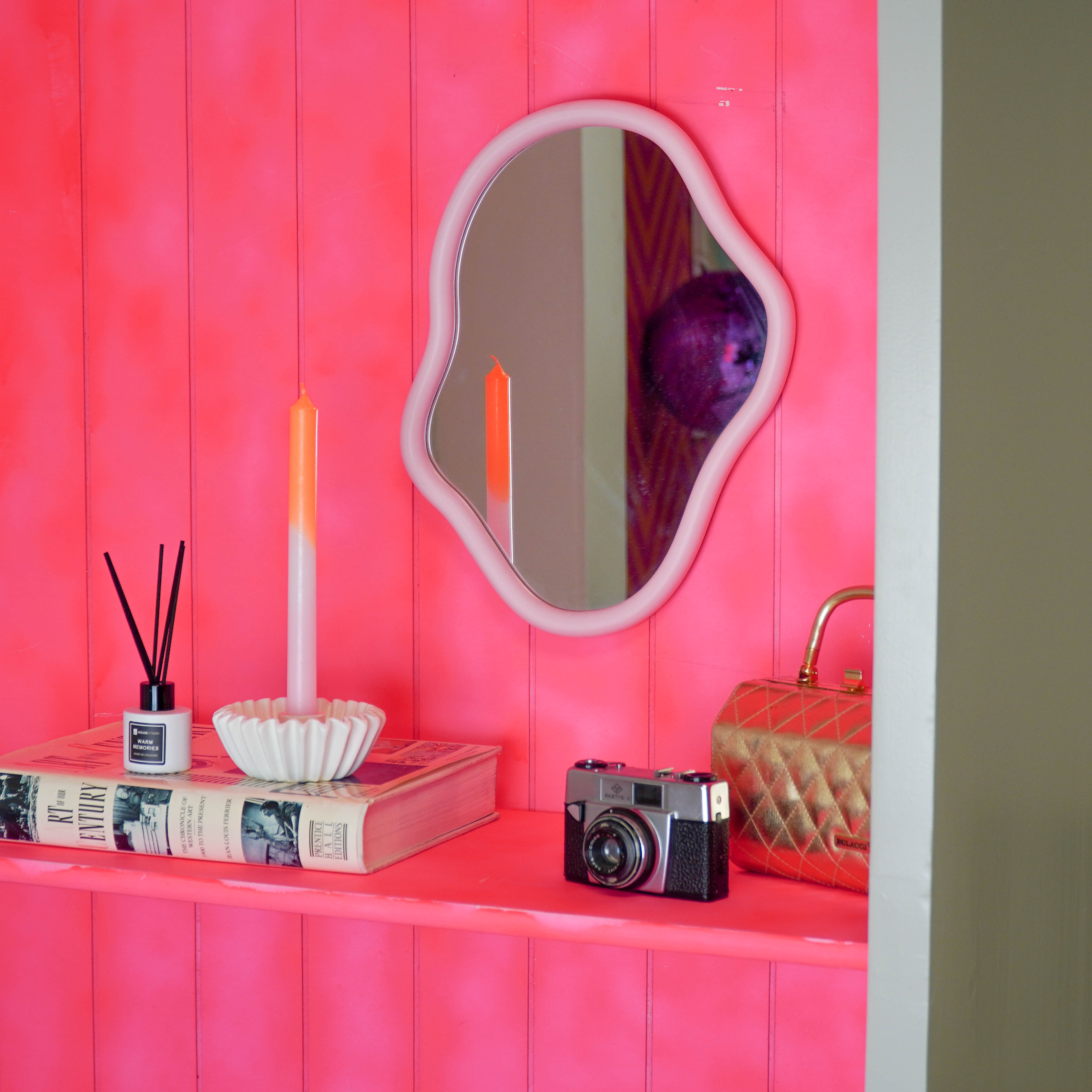 Spiegel - Wand Spiegel Organische Vorm - Lichtroze - 30x40cm