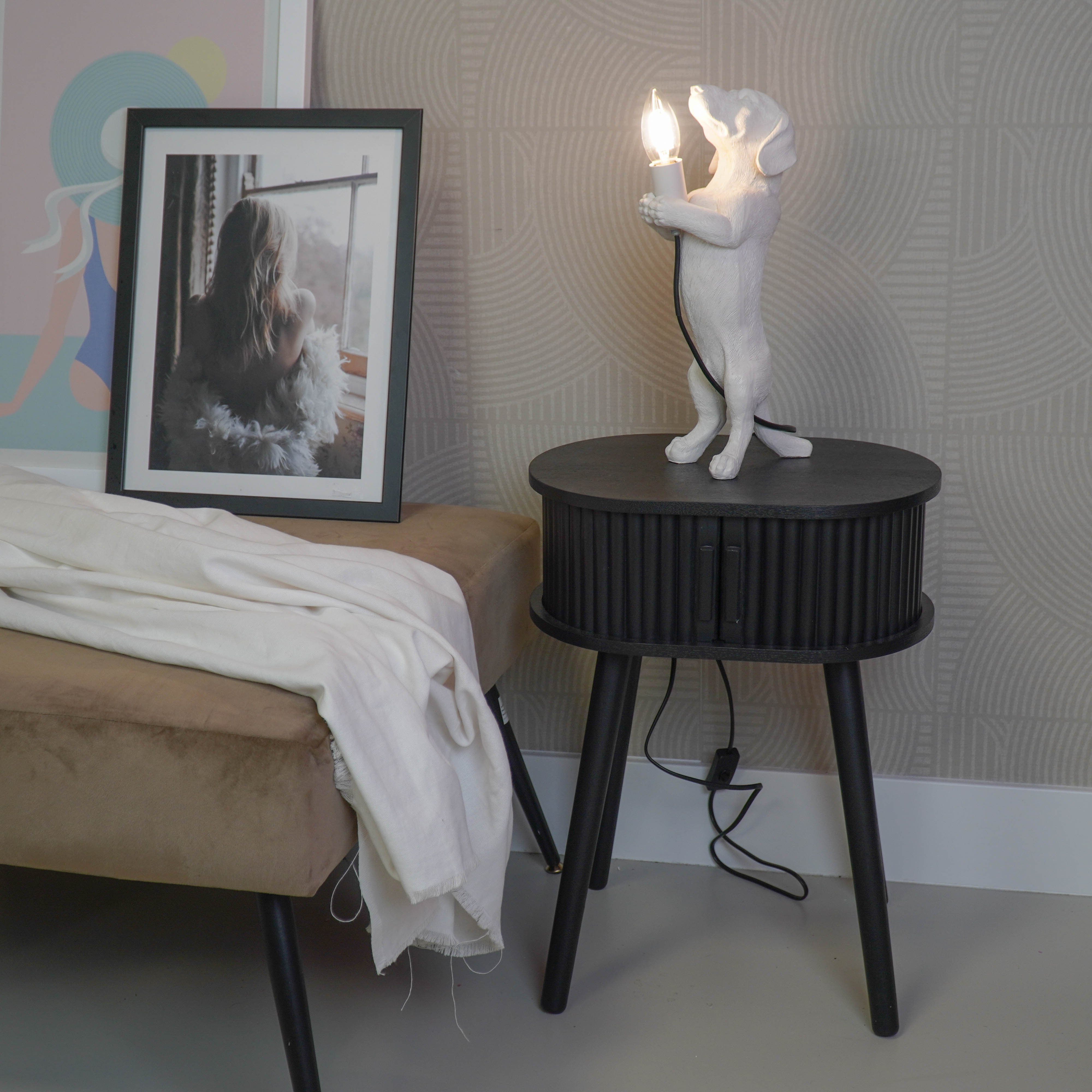 Bijzettafel - Nachtkastje met Schuifdeur van Latten - Zwart - 40x30x53cm