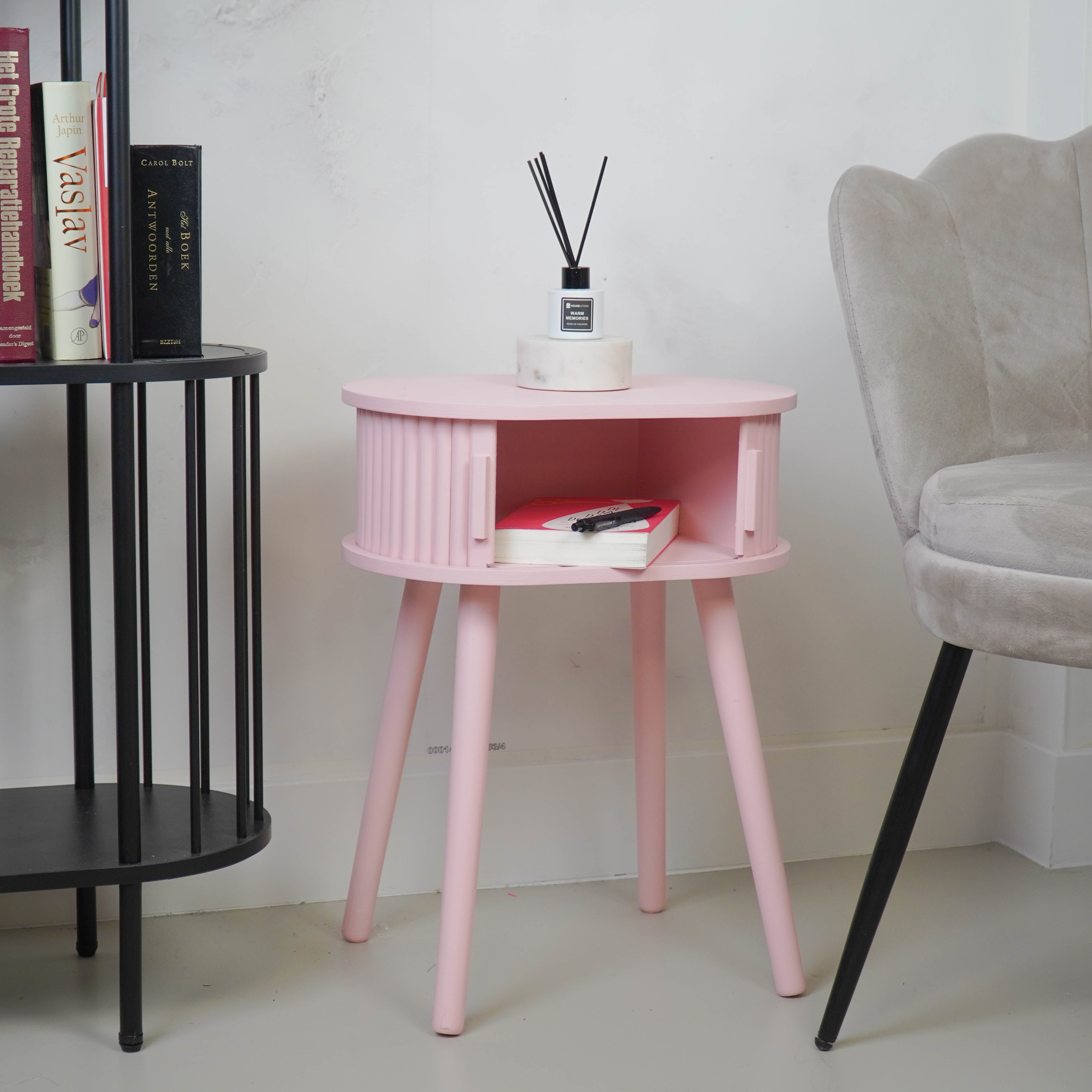 Bijzettafel - Nachtkastje met Schuifdeur van Latten - Lichtroze - 40x30x53cm