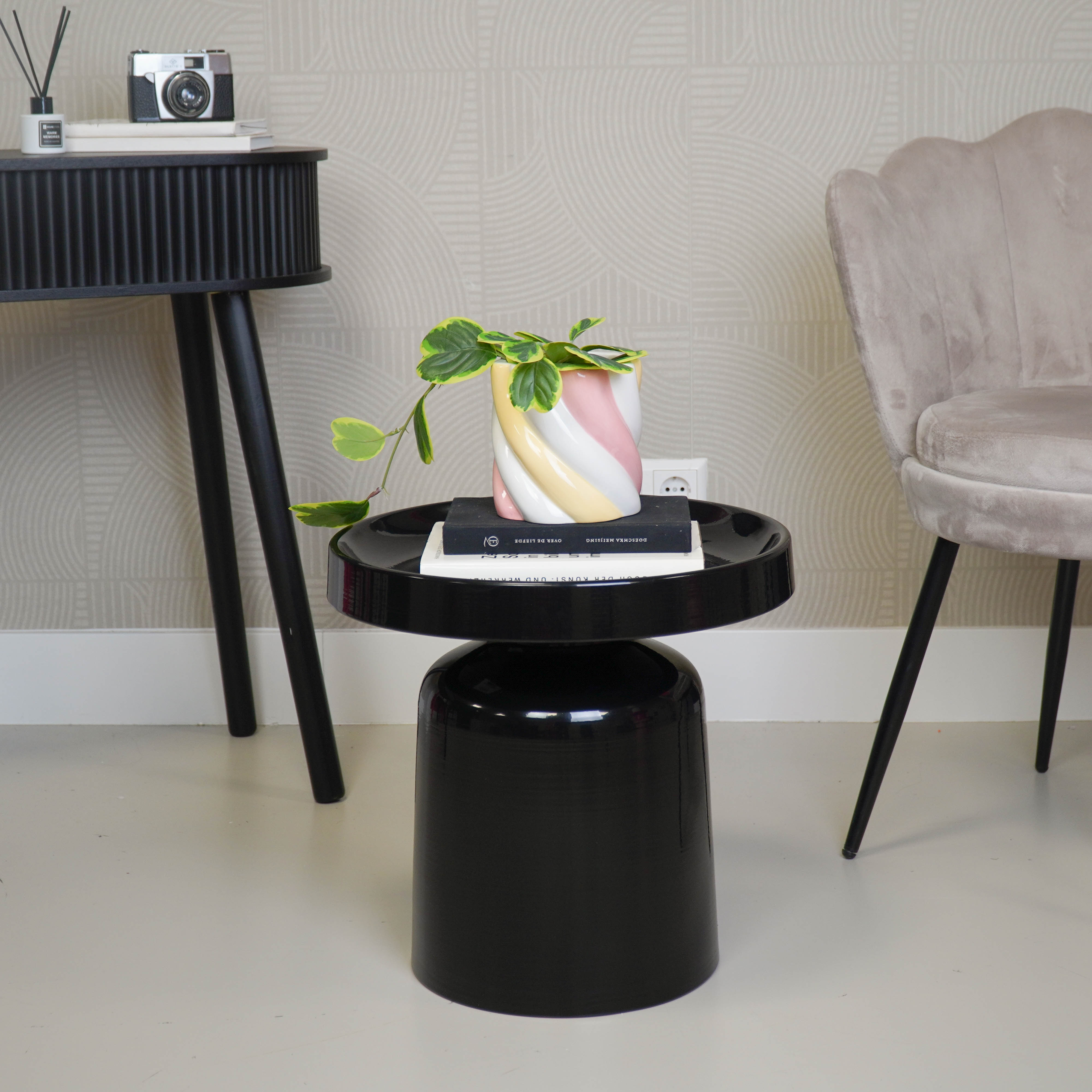 Bijzettafel - Pion - Zwart - Metaal - 43x42cm