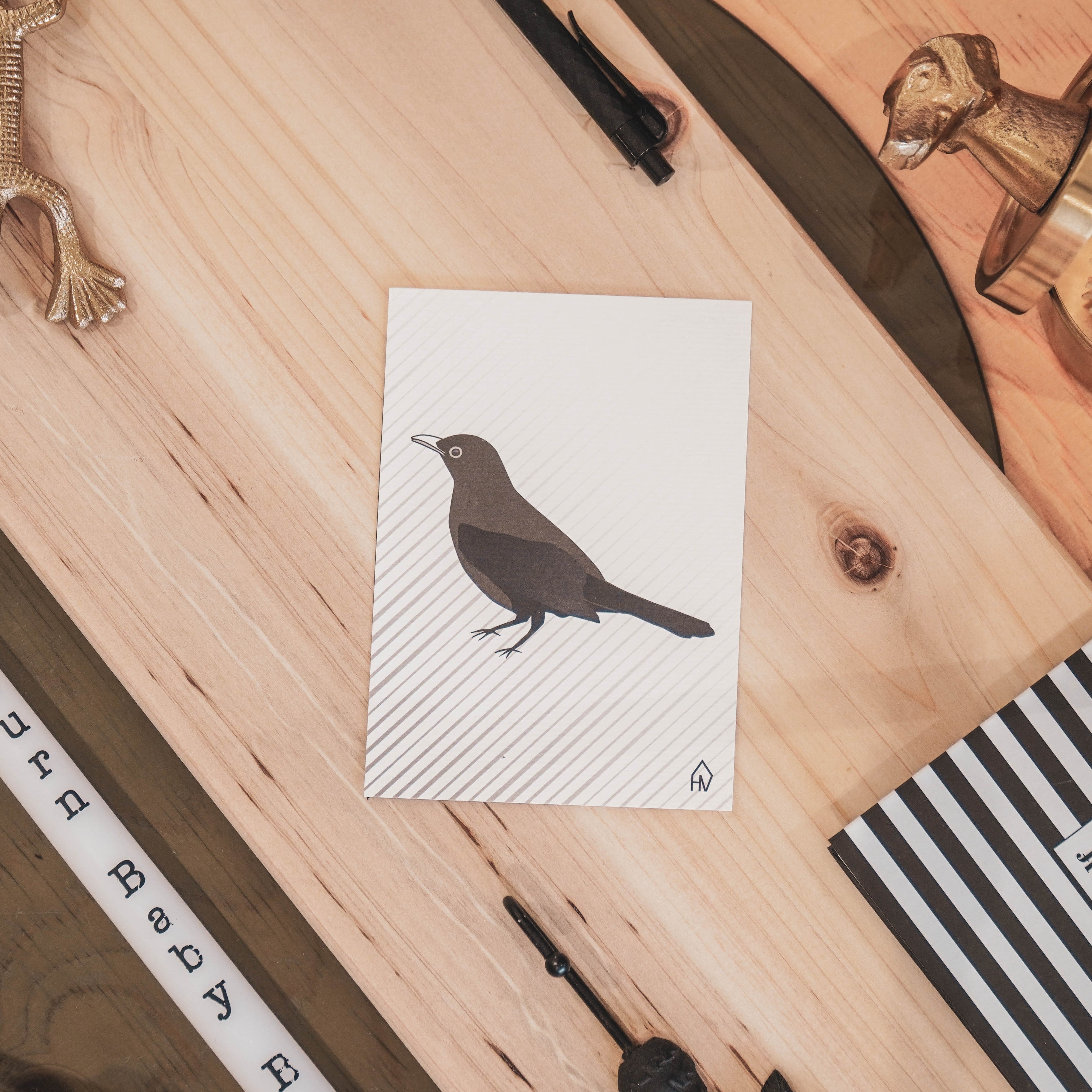 vogel op ansichtkaart 